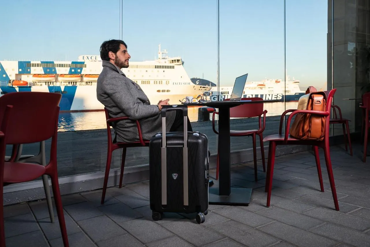****  Smart Hotel Napoli Italy
