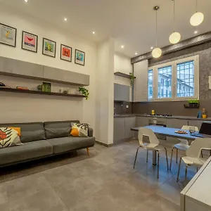 The Modern Nest Italia