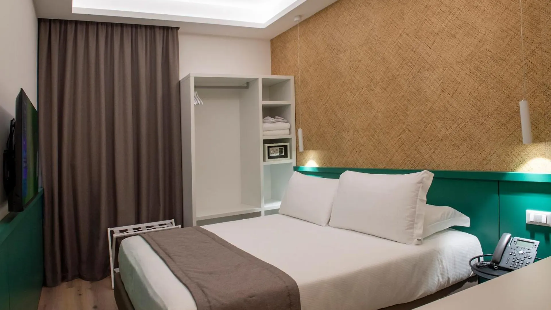 ****  Smart Hotel Napoli إيطاليا