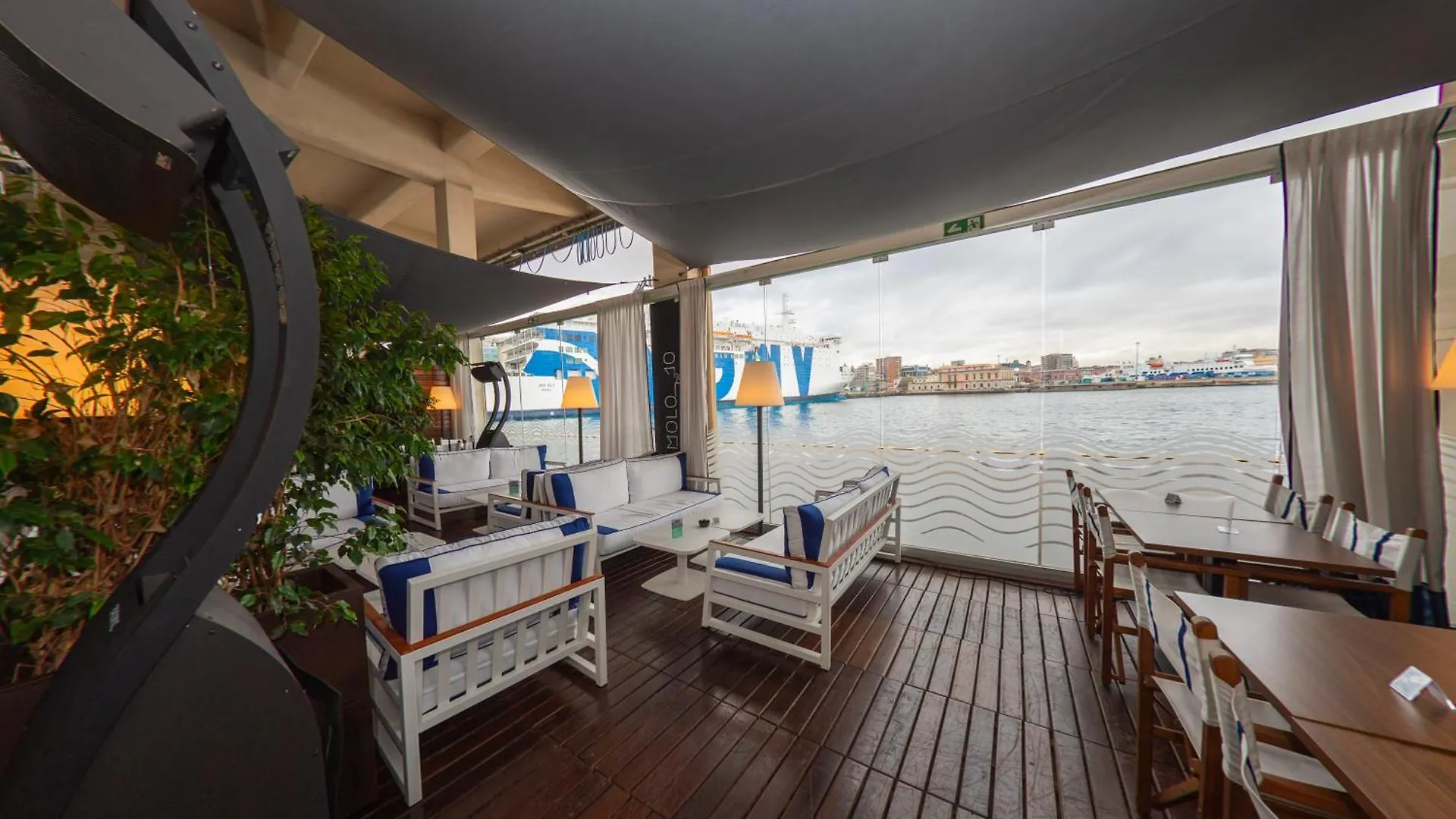 Smart Hotel Napoli Неаполь