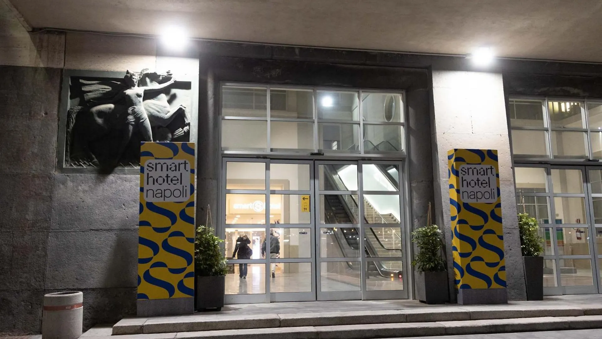 Smart Hotel Napoli 4*, Неаполь Италия